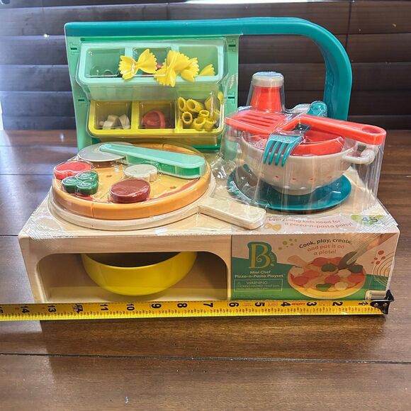 B. Toys Mini Chef Pizza-n-Pasta Wooden Kitchen Playset - Picture 6 of 6